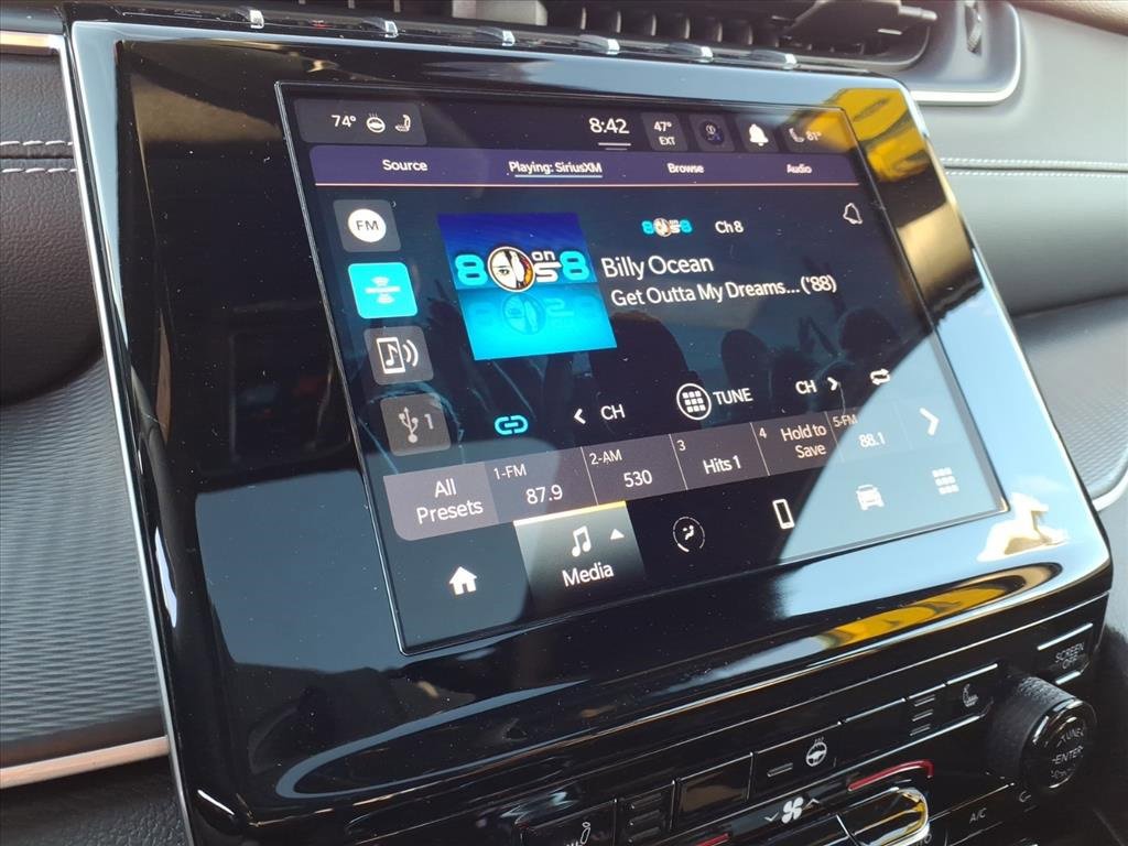 Certified 2024 Jeep Grand Cherokee Altitude image 16