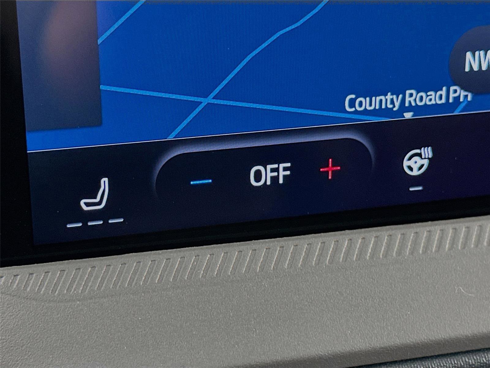 New 2026 Ford Maverick Tremor image 16