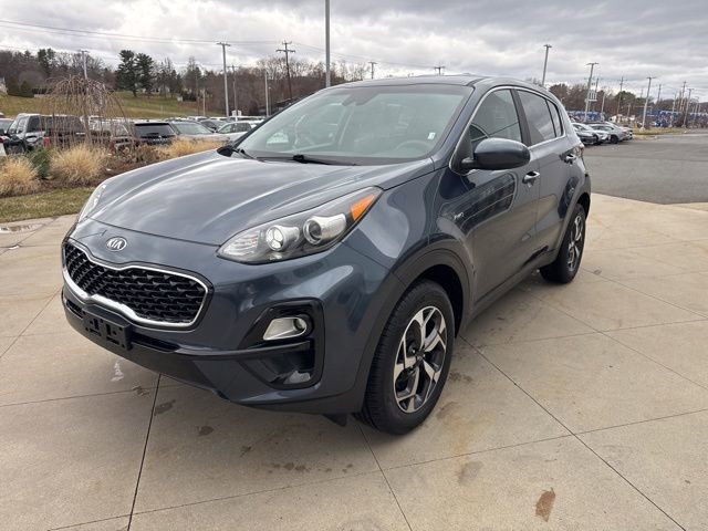 Used 2022 Kia Sportage LX image 3