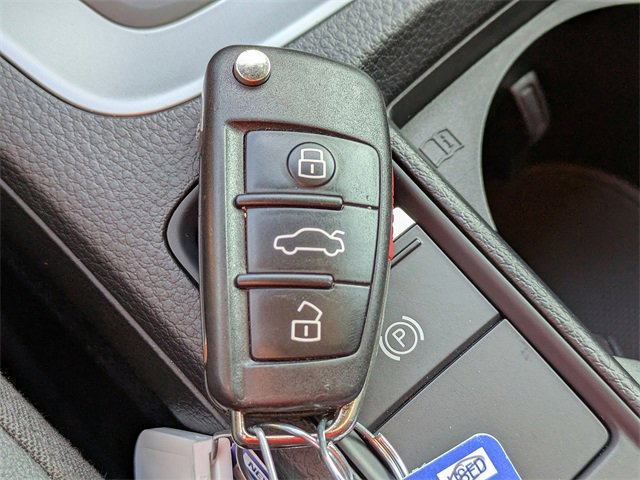 Used 2019 Audi Q3 2.0T Prestige w/ Prestige Package image 36