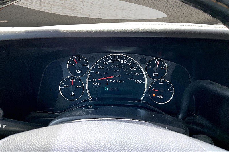 Used 2020 Chevrolet Express 2500 Extended w/ Communications Package RWD image 19