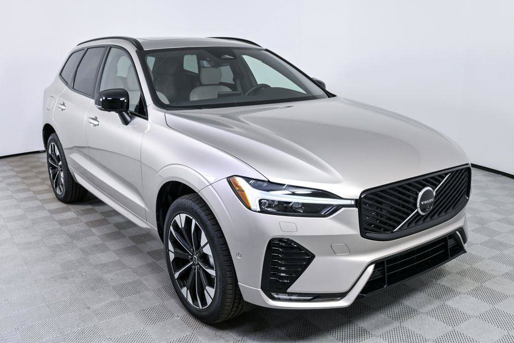 New 2026 Volvo XC60 B5 Plus w/ Protection Package Premier AWD/4WD image 25