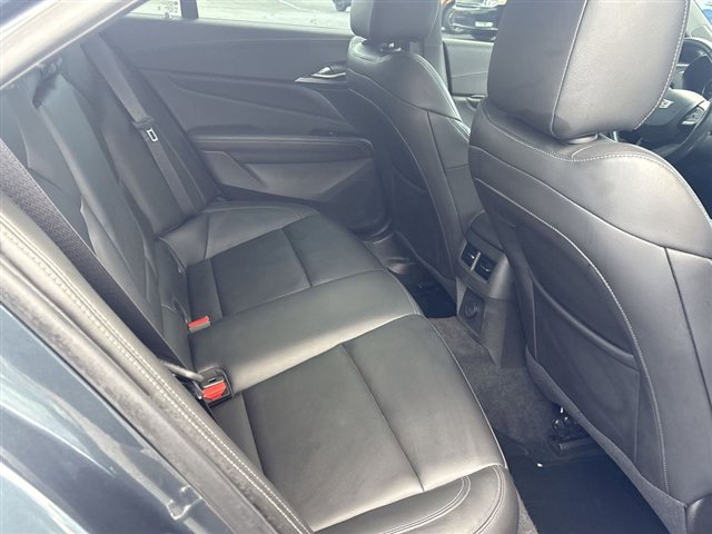 Used 2022 Cadillac CT4 Luxury w/ Sun And Sound Package image 27