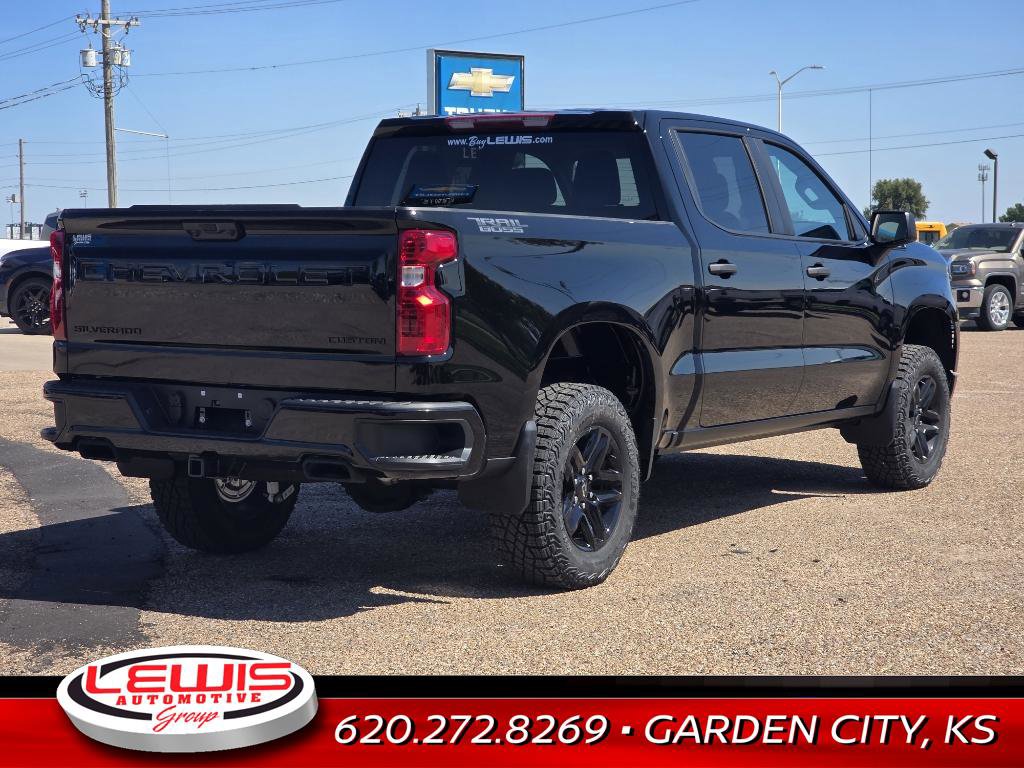 New 2026 Chevrolet Silverado 1500 Custom Trail Boss w/ Midnight Edition image 8