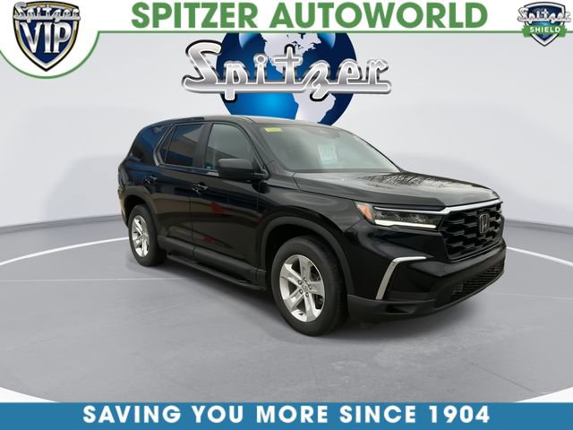 Used 2023 Honda Pilot LX image 2