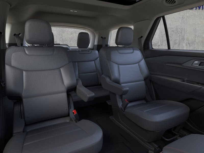 New 2026 Ford Explorer Active AWD/4WD image 13