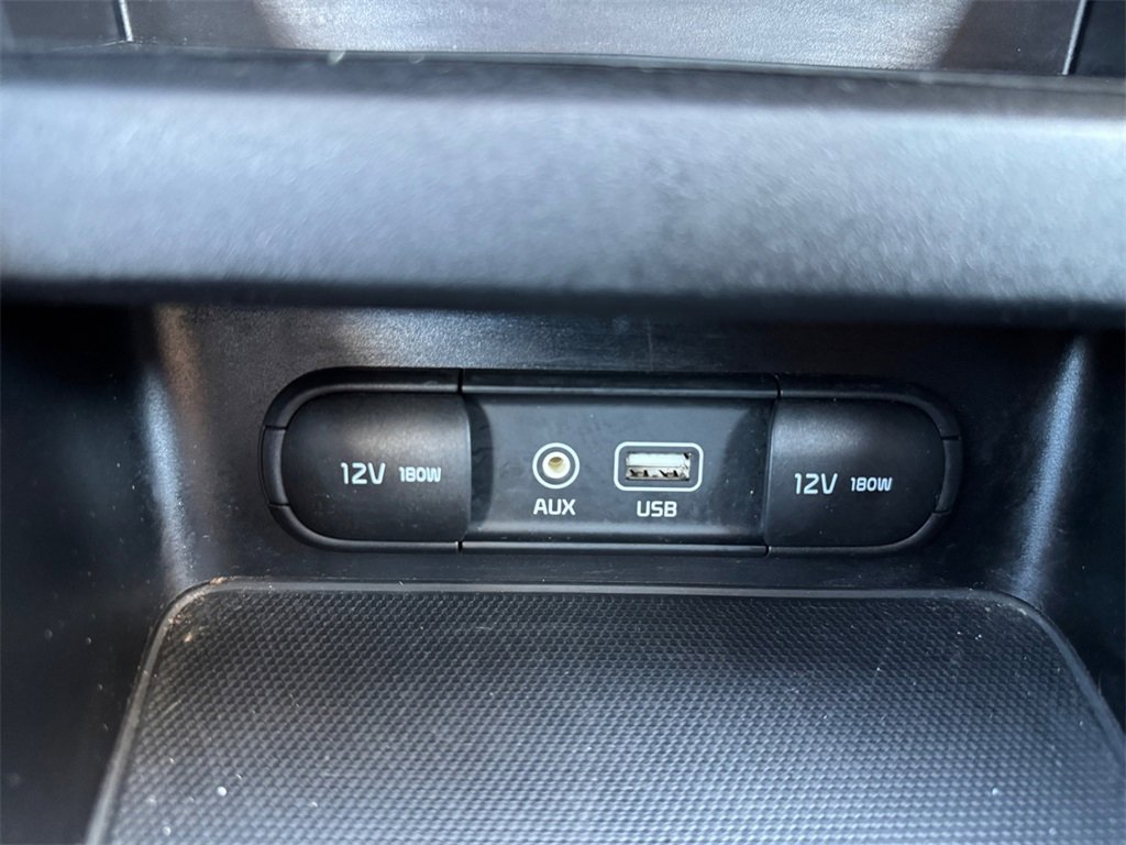 Used 2020 Kia Forte LXS image 30