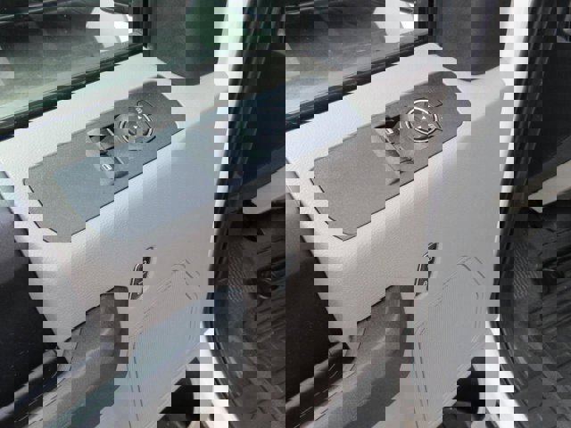 Used 2022 Ford F550 2WD Regular Cab Super Duty image 23