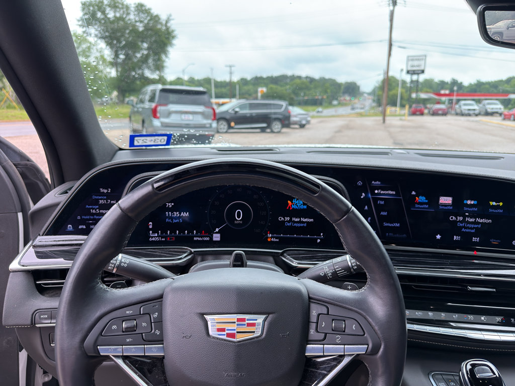 Used 2023 Cadillac Escalade Sport w/ LPO, ONYX Package RWD image 6
