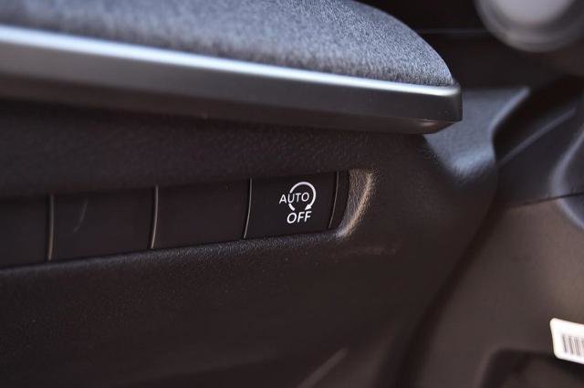 New 2026 Nissan Kicks SV image 11