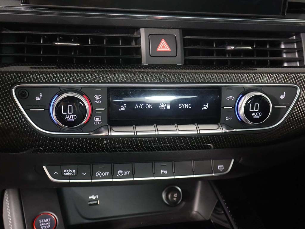 Used 2023 Audi S4 Premium Plus w/ Premium Plus Package AWD/4WD image 45