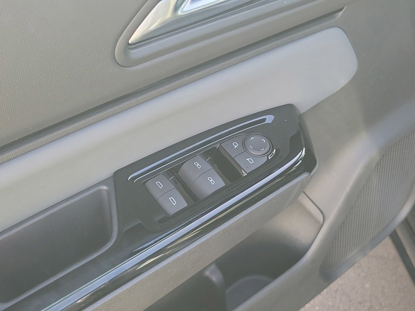 Used 2024 Honda Prologue Touring image 13