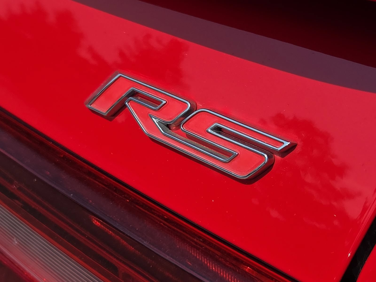 Used 2015 Chevrolet Camaro LT w/ RS Package RWD image 8