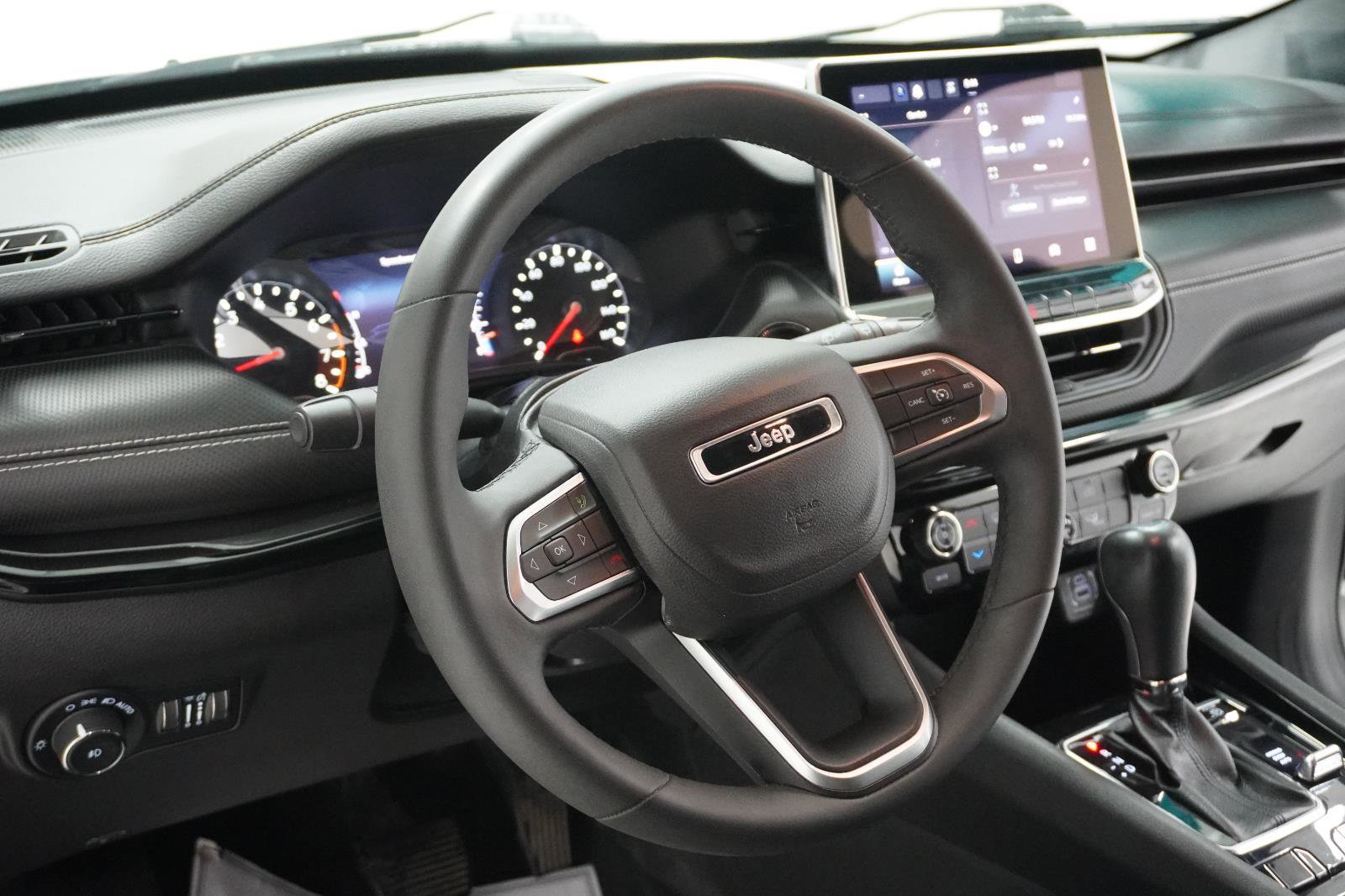 Used 2022 Jeep Compass Altitude image 18