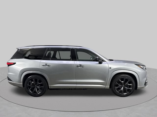 Certified 2025 Lexus TX 500h AWD w/ Technology Package image 39
