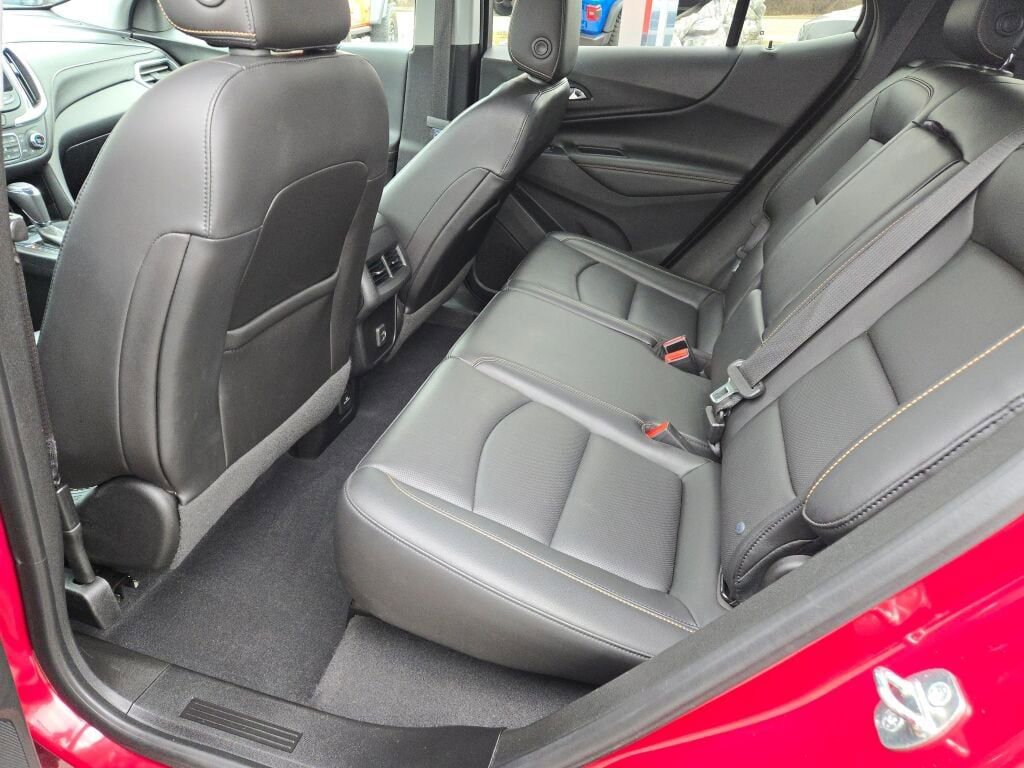 Used 2019 Chevrolet Equinox Premier image 18