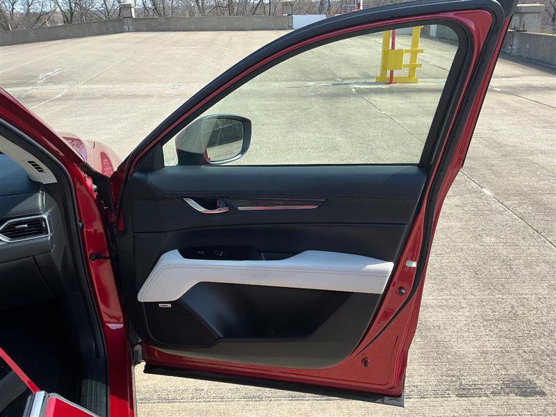 Used 2017 MAZDA CX-5 Grand Touring w/ Premium Package image 33