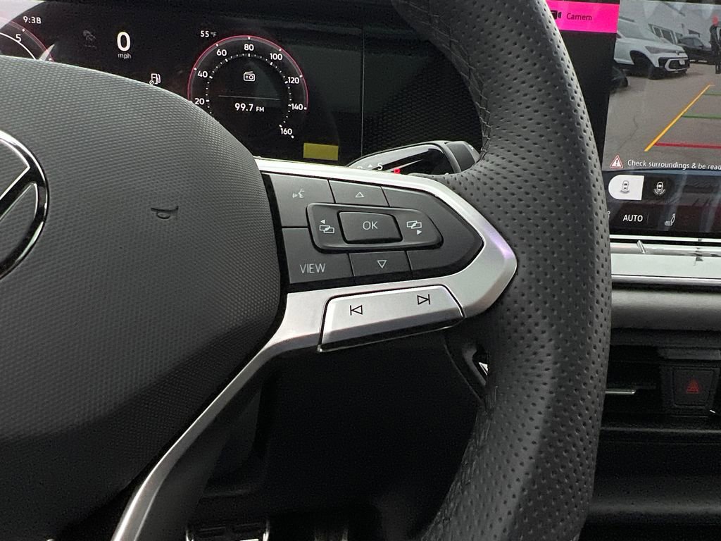 New 2026 Volkswagen Tiguan SE R-Line image 31