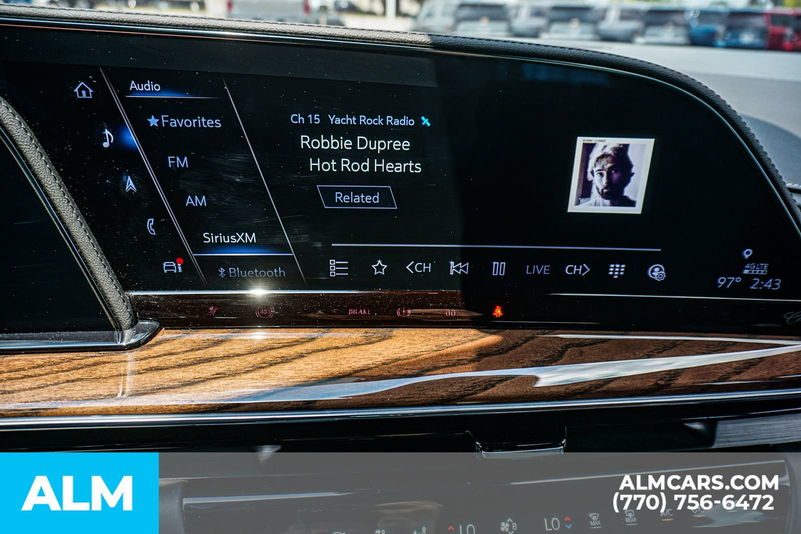 Used 2023 Cadillac Escalade Sport Platinum w/ LPO, ONYX Package AWD/4WD image 40