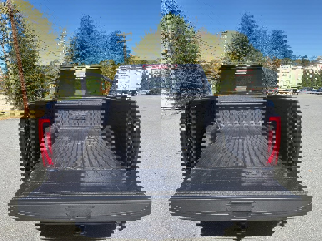 New 2026 GMC Sierra 2500 SLT w/ SLT Convenience Package image 22