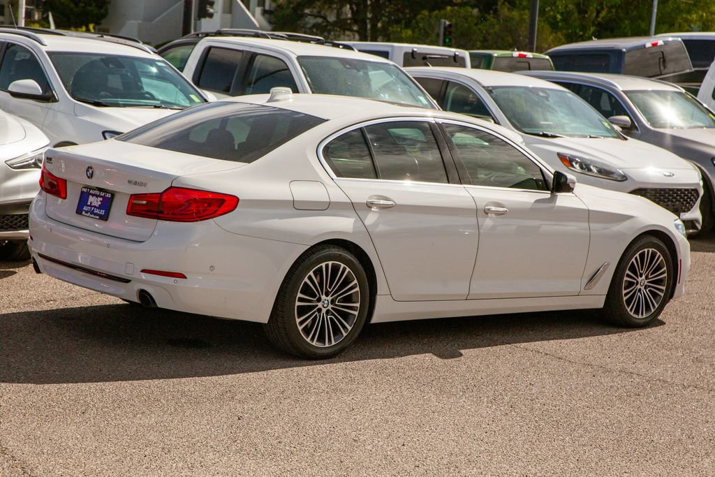Used 2018 BMW 530i w/ Premium Package RWD image 5