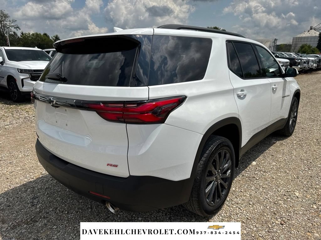 Used 2023 Chevrolet Traverse RS FWD image 5