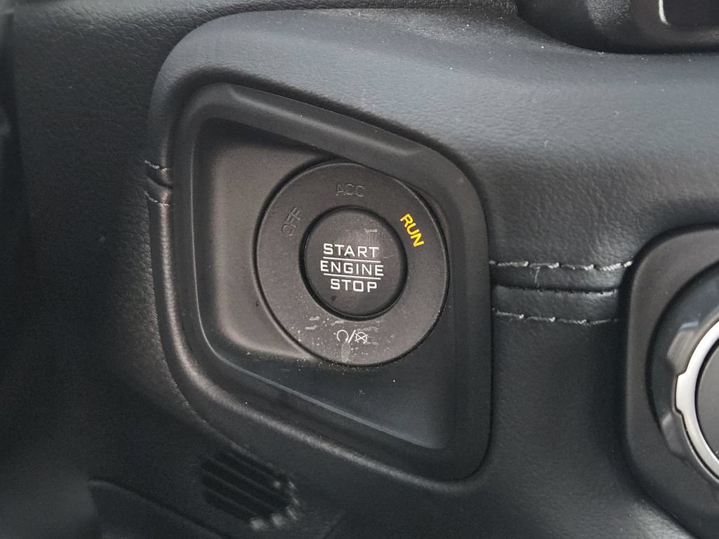 Used 2026 Jeep Wrangler Unlimited Rubicon 392 w/ Quick Order Package 27X Moab AWD/4WD image 31