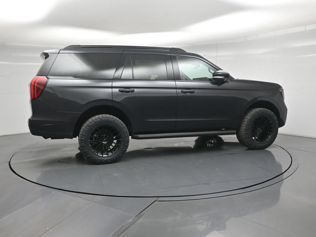 New 2026 Ford Expedition Platinum w/ Stealth Appearance Package AWD/4WD image 24