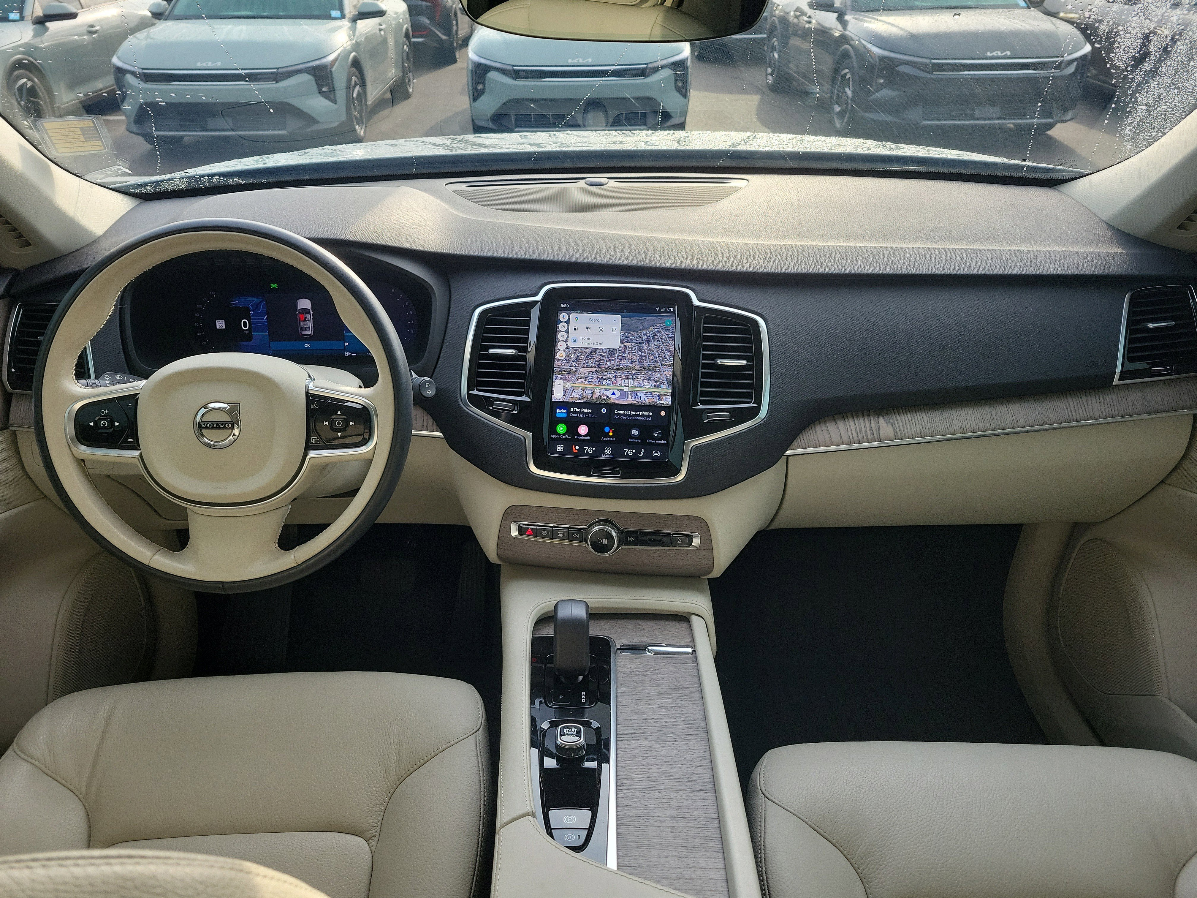 Used 2024 Volvo XC90 B6 Plus w/ Protection Package Premier image 16