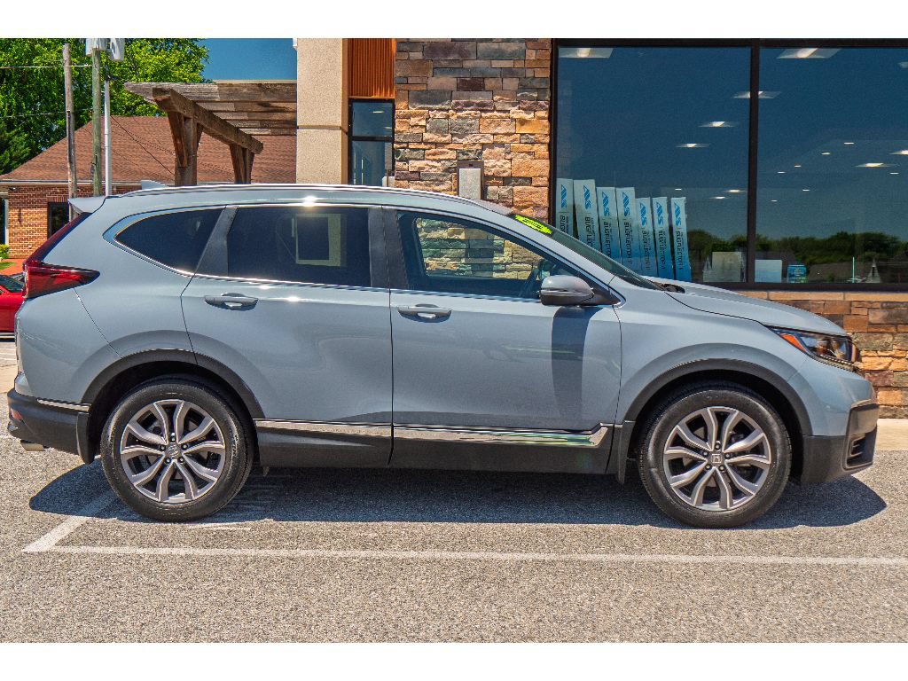 Used 2020 Honda CR-V Touring image 2