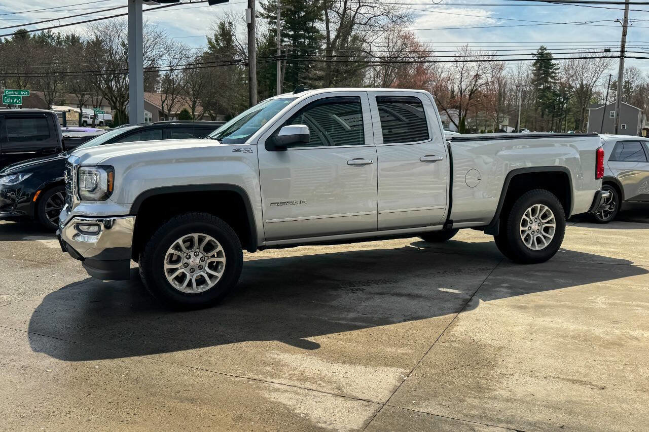Used 2017 GMC Sierra 1500 SLE w/ SLE Value Package image 6