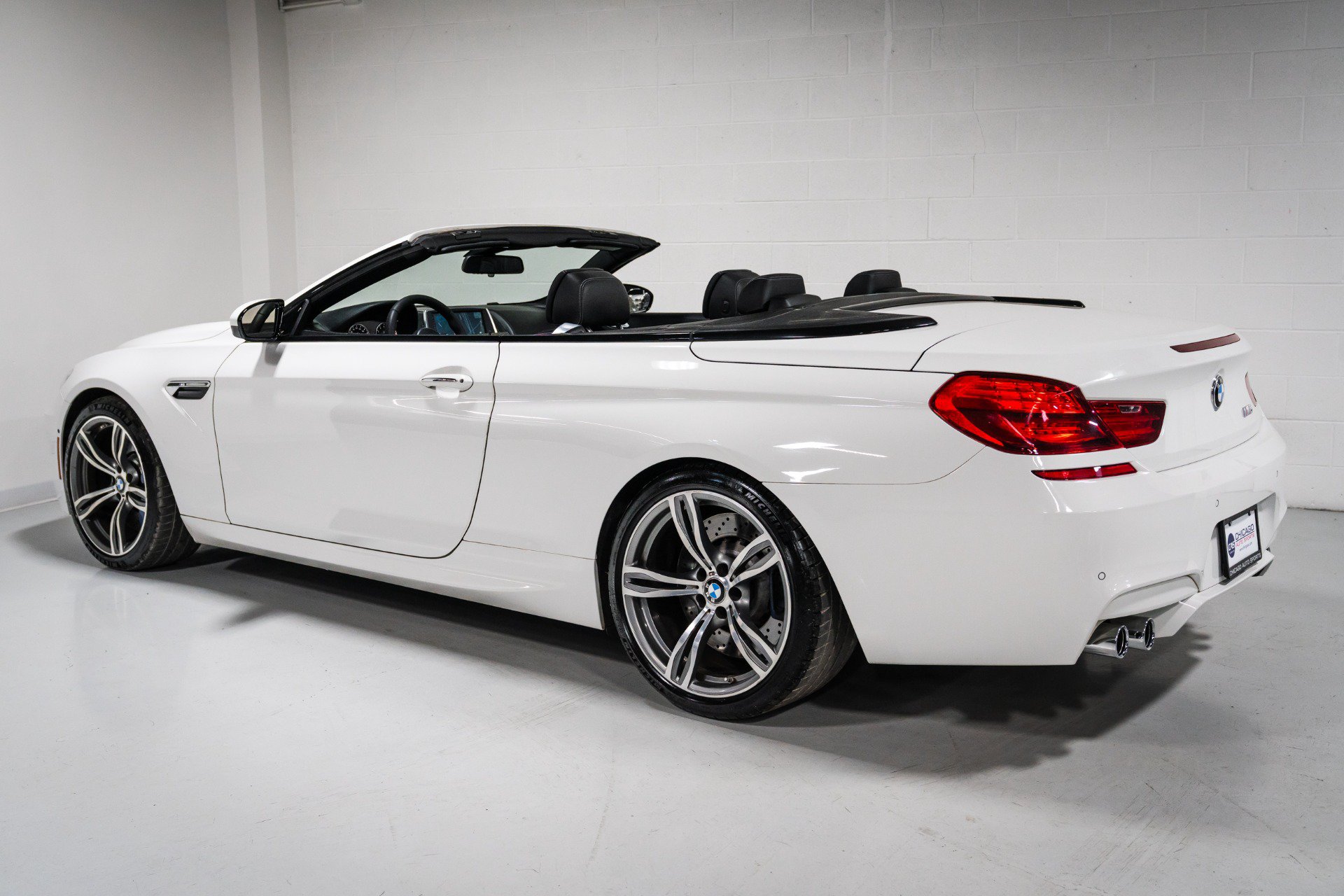 Used 2013 BMW M6 Convertible RWD image 5