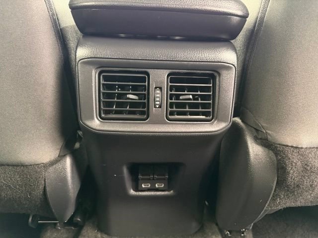 Used 2025 Toyota RAV4 XLE FWD image 26