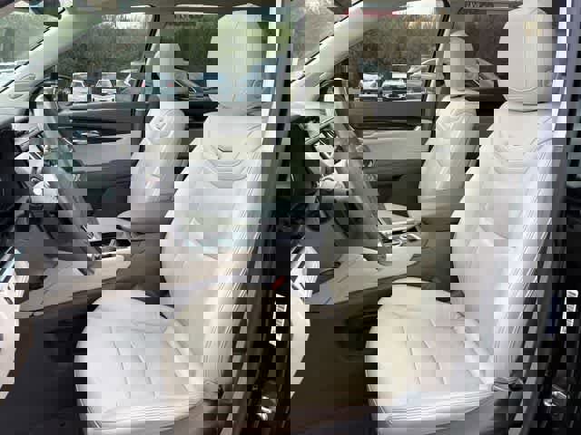 Used 2021 Cadillac XT6 Premium Luxury image 17