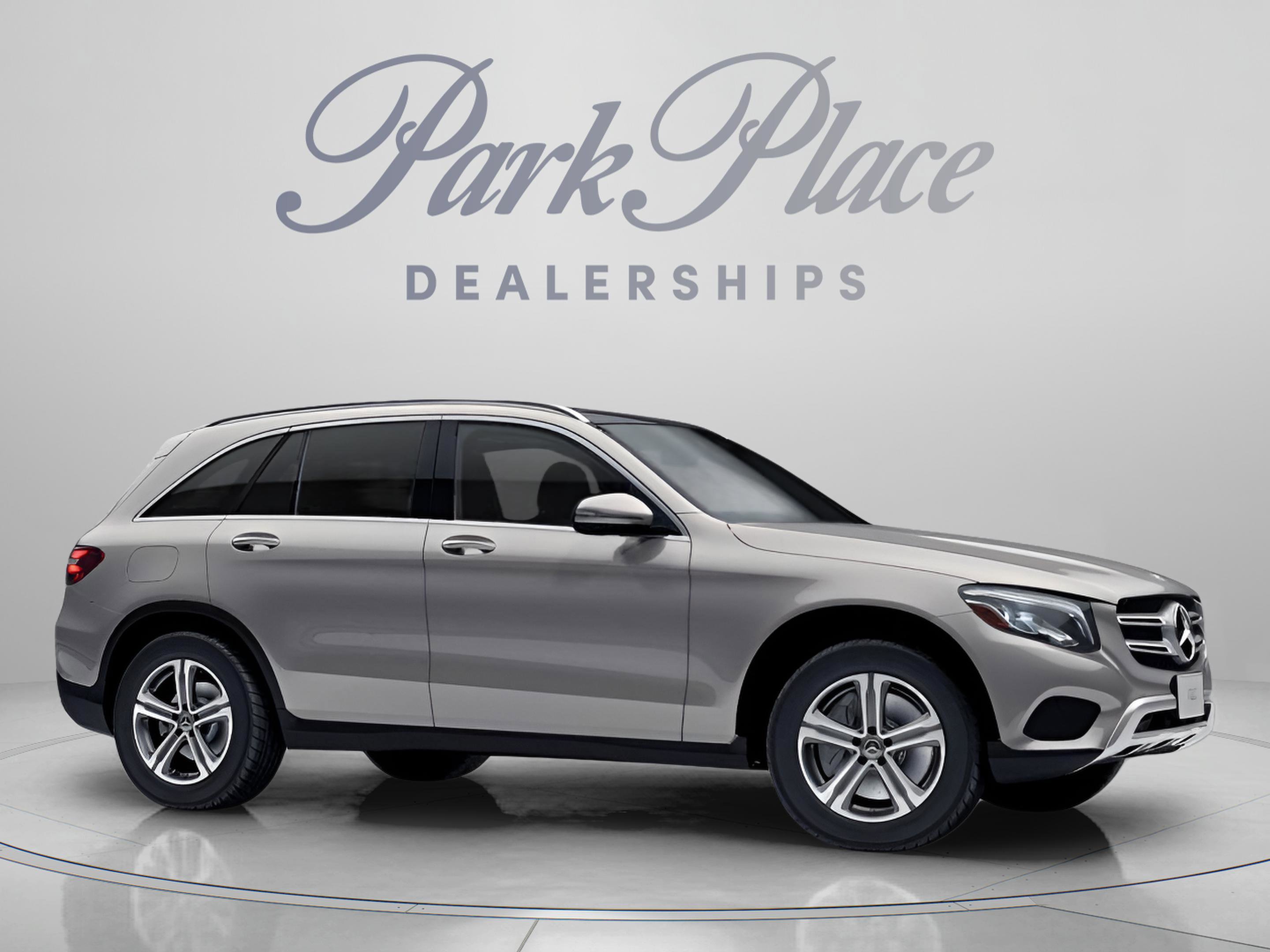 Certified 2019 Mercedes-Benz GLC 300 4MATIC image 29