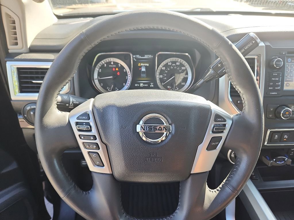 Used 2017 Nissan Titan SV AWD/4WD image 19