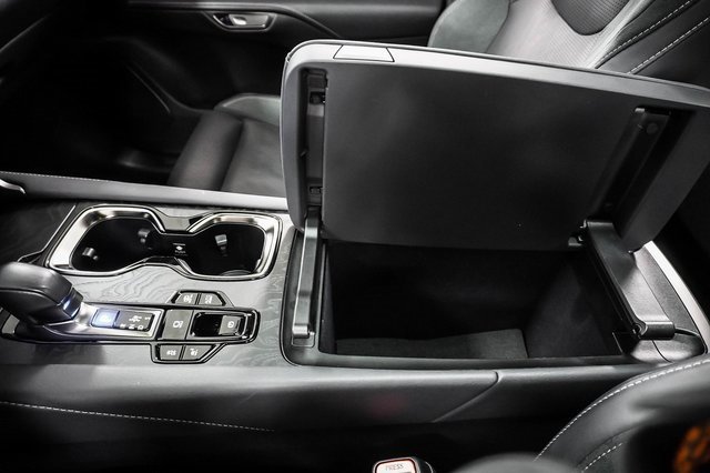 Certified 2024 Lexus RX 450h AWD w/ Luxury Package image 18