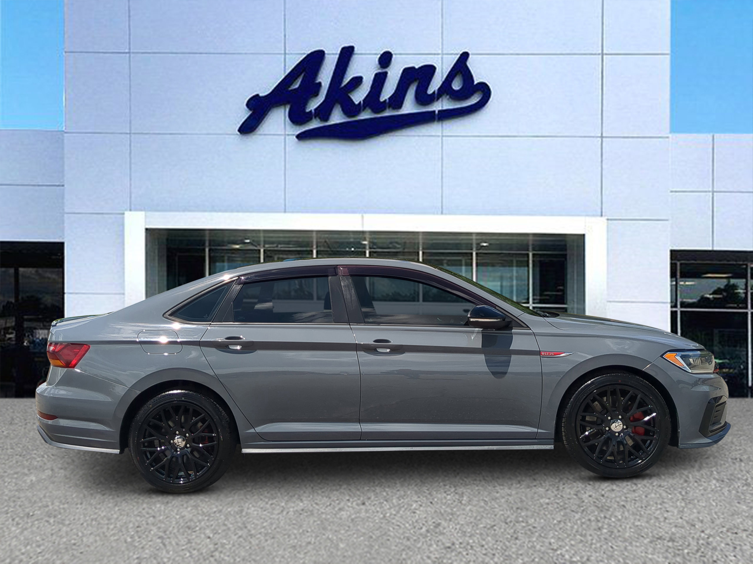 Used 2019 Volkswagen Jetta GLI FWD image 1