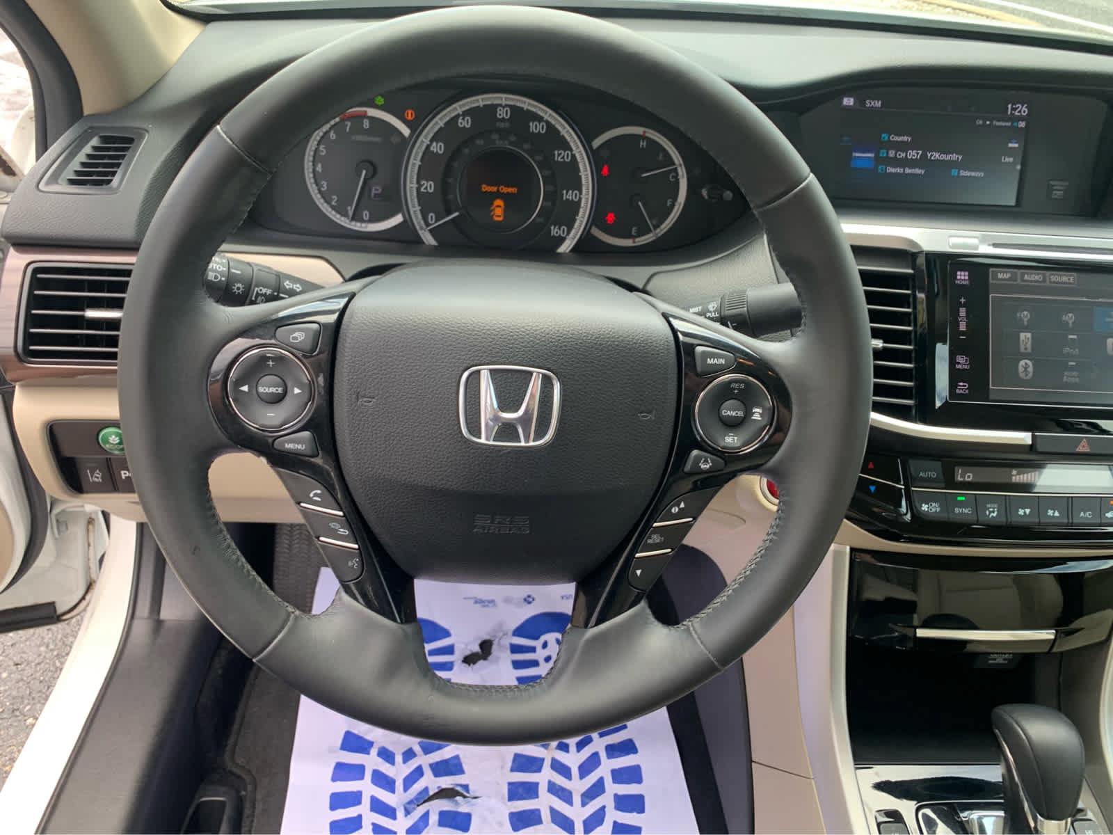 Used 2017 Honda Accord Touring image 15