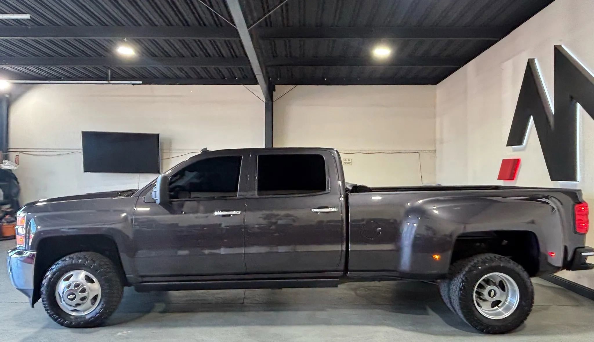 Used 2015 Chevrolet Silverado 3500 LTZ w/ Duramax Plus Package image 5