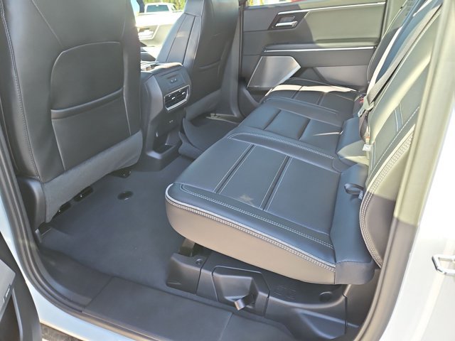 Used 2025 GMC Sierra EV Denali AWD/4WD image 16