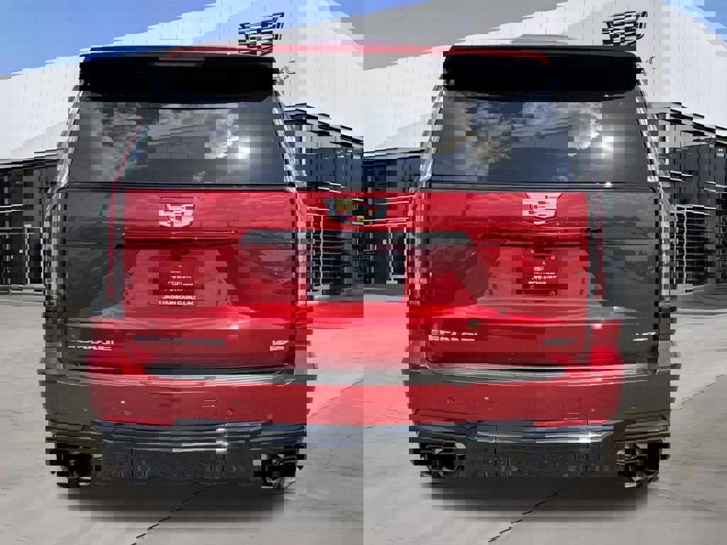 Used 2025 Cadillac Escalade V image 6