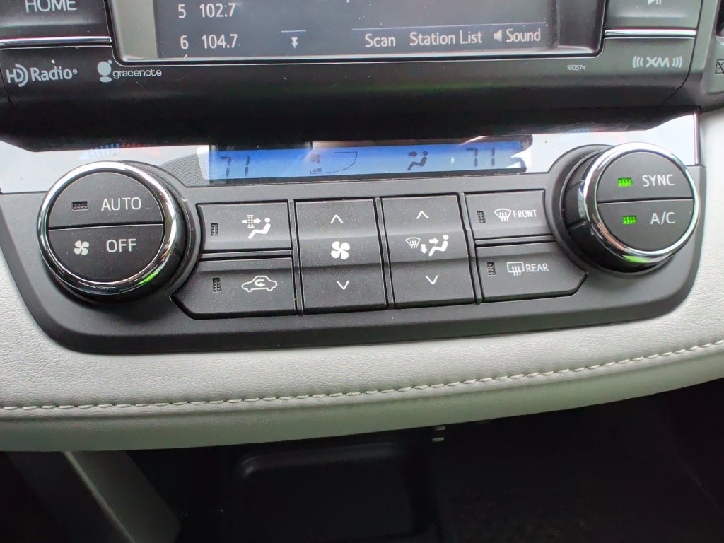 Used 2018 Toyota RAV4 XLE w/ Plus Extra Value Package AWD/4WD image 14