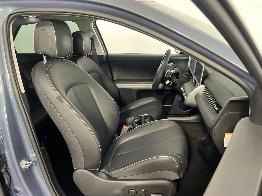 Used 2024 Hyundai Ioniq 5 Limited image 30