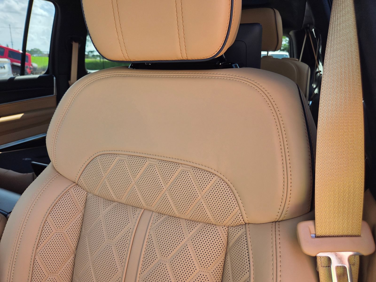 New 2026 Jeep Grand Wagoneer L Summit AWD/4WD image 17