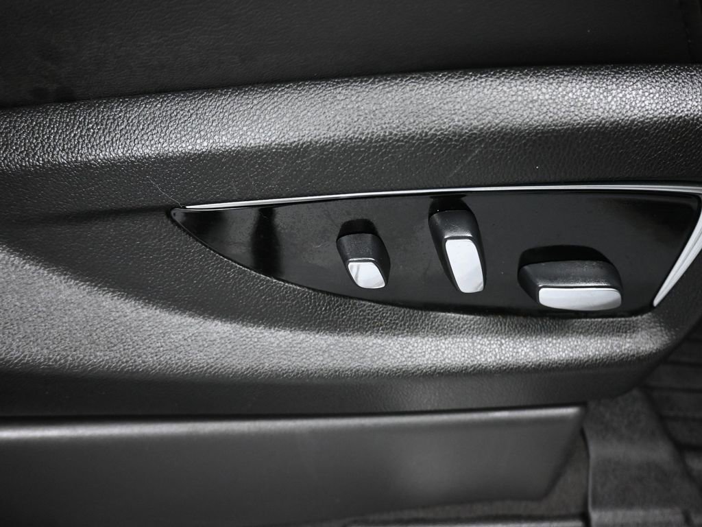 Used 2019 Cadillac Escalade ESV Premium Luxury AWD/4WD image 58