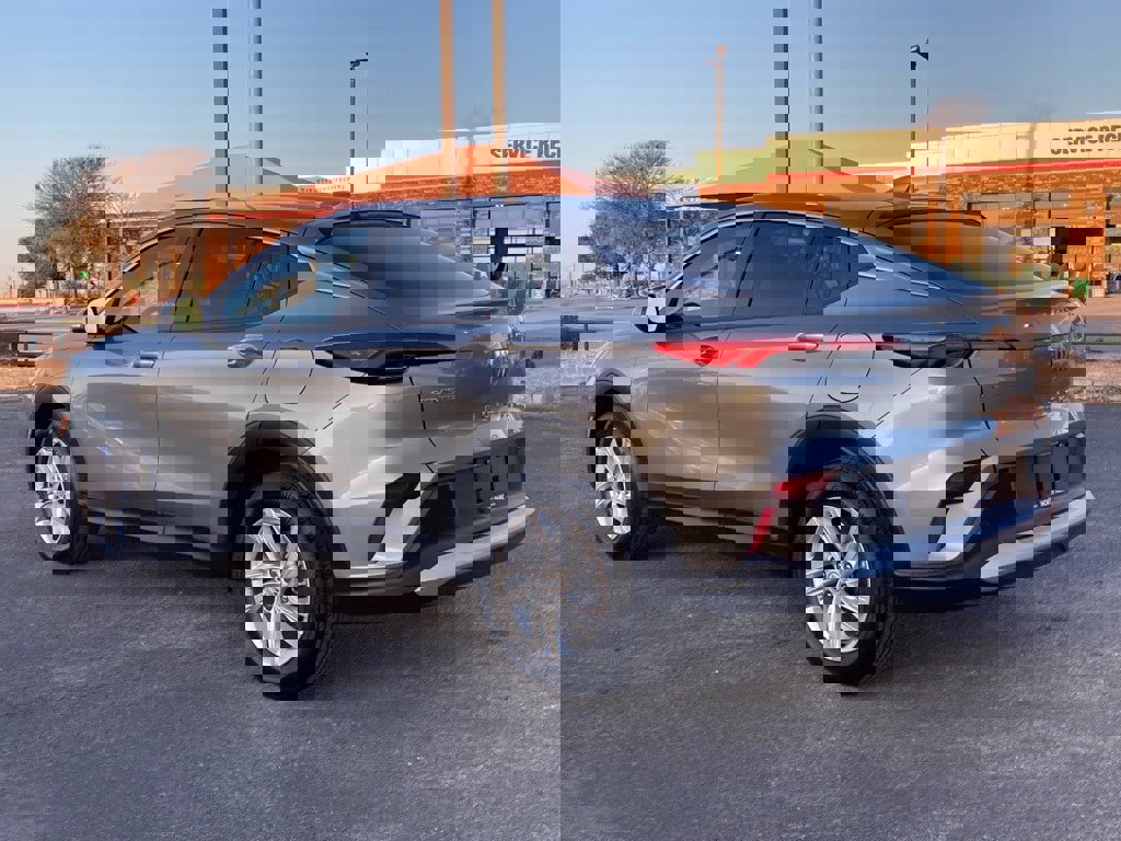 Used 2025 Buick Envista Preferred image 7