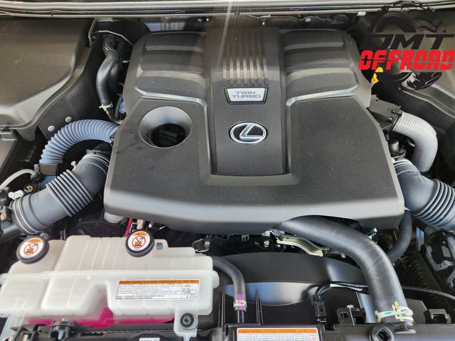 Used 2026 Lexus GX 550 w/ Accessory Package (2T) AWD/4WD image 32