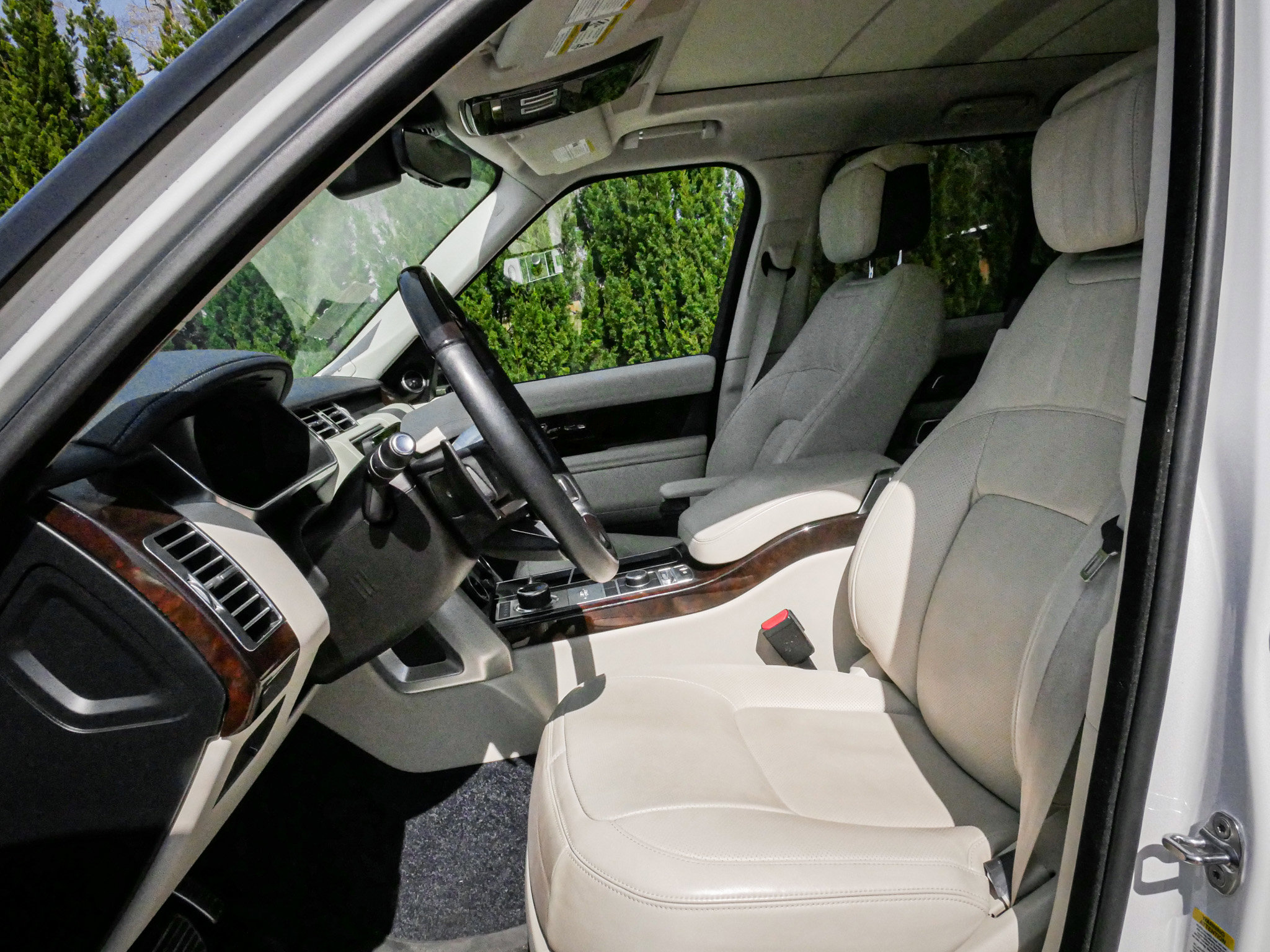 Used 2021 Land Rover Range Rover Westminster Edition image 16