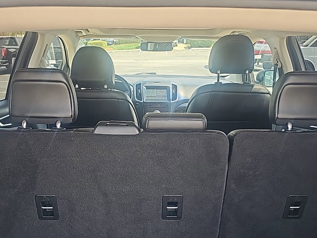 Used 2019 Ford Edge Titanium w/ Equipment Group 301A image 8
